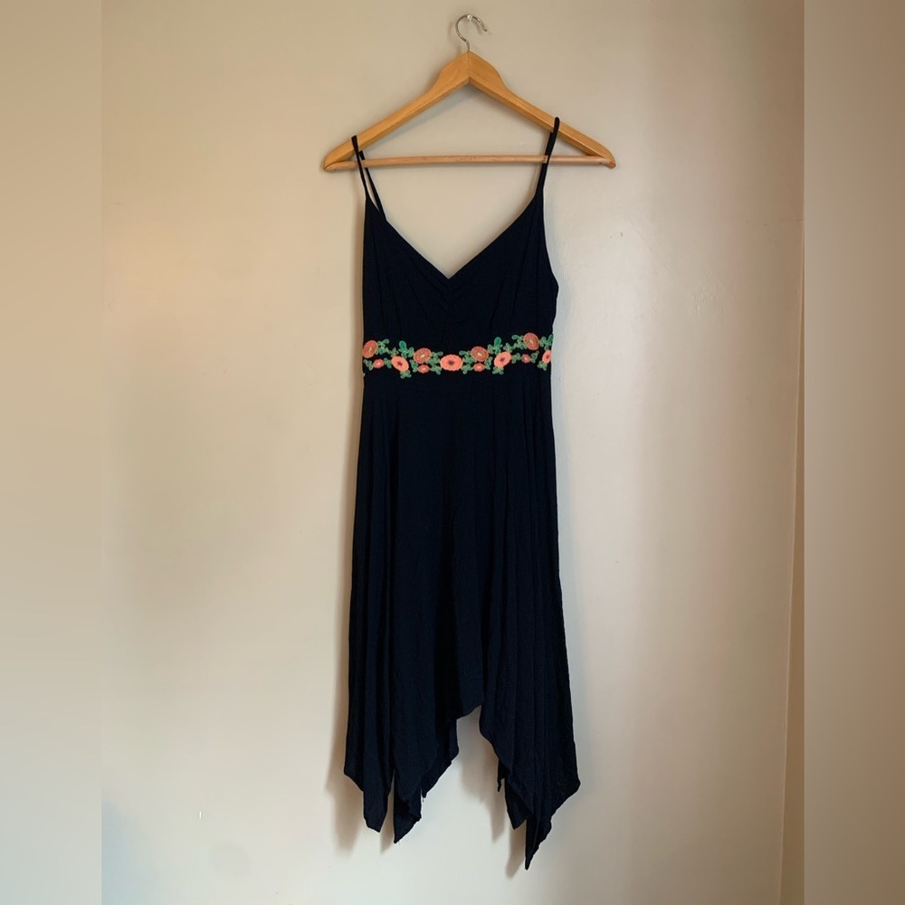 Umgee black spaghetti strap midi dress floral embroidery handkerchief hem size L